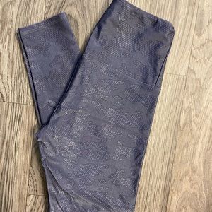 Onzie Jacquard Midi Legging size M/L